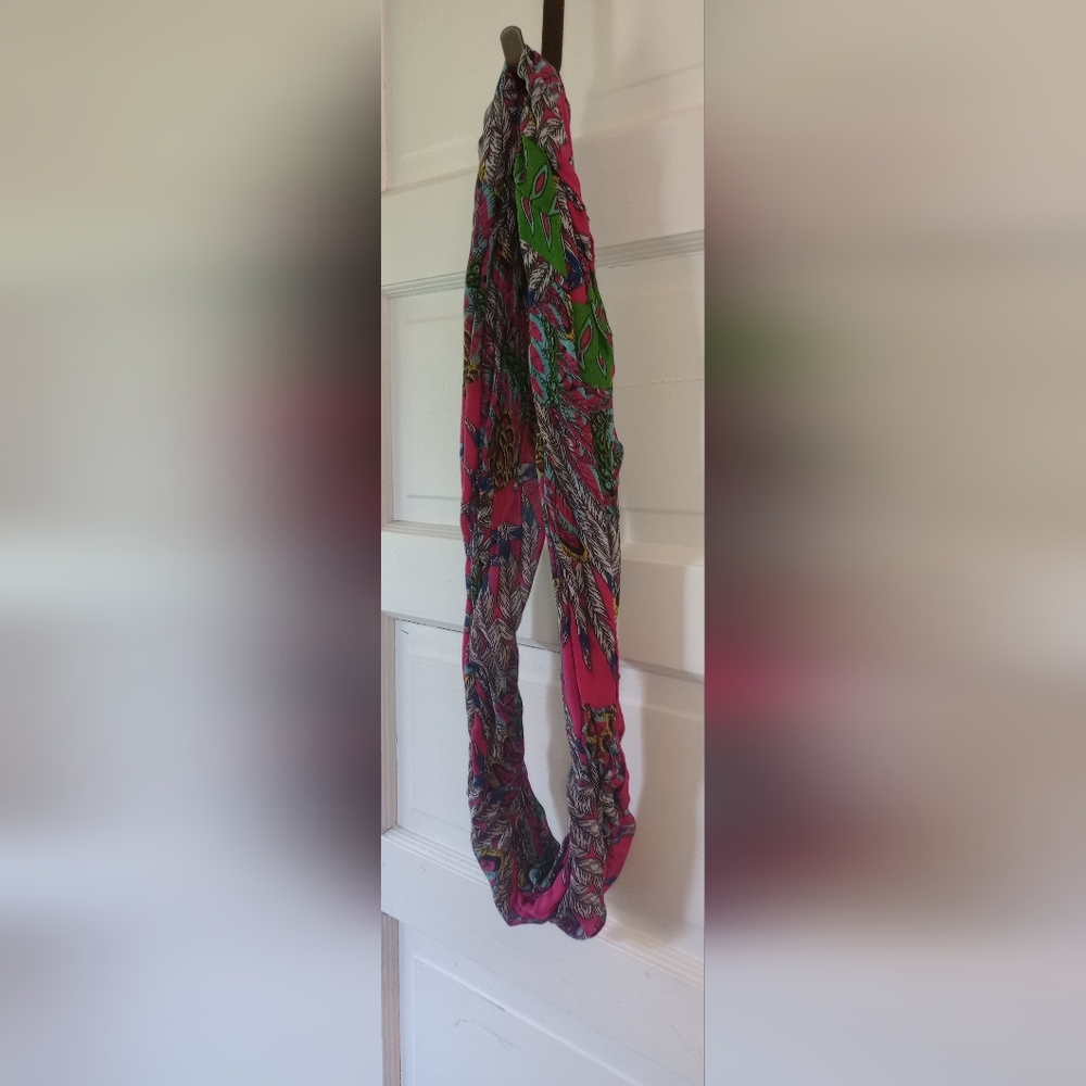 Scarf - Picture 6 of 8